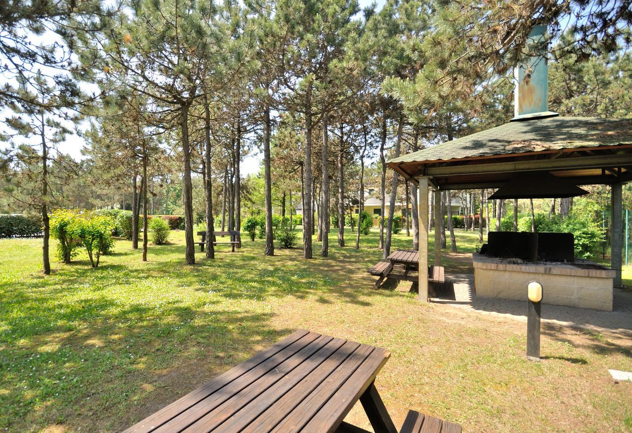 Villaggio Lido Del Sole Бибионе Экстерьер фото