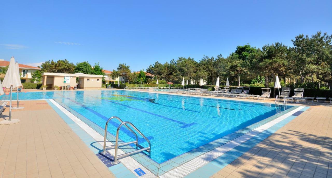 Villaggio Lido Del Sole Бибионе Экстерьер фото